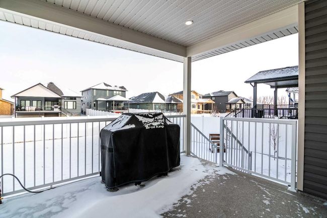 200 Hamptons Crescent Se, Home with 3 bedrooms, 2 bathrooms and 6 parking in Medicine Hat AB | Image 26
