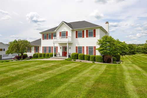 28 Dolly Ln, Lagrangeville, NY, 12540-6848 | Card Image