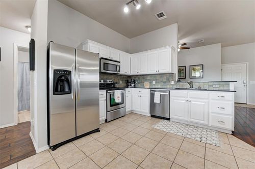 2700 Nw 184th St, Edmond, OK, 73012-9788 | Card Image