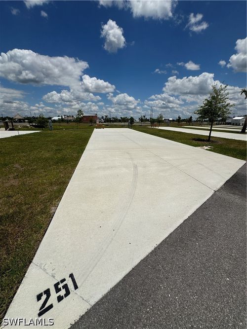 251 Horizon Rd, PUNTA GORDA, FL, 33982 | Card Image