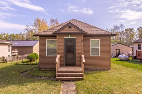 8 Haynes St N, Taconite, MN, 55786-0008 | Card Image