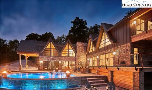173 Scenic Vista Trl, Blowing Rock, NC, 28605-8932 | Card Image
