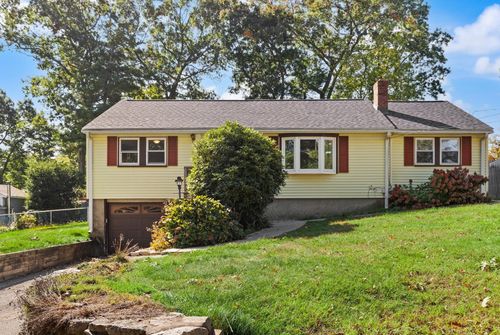 2300 Central St, Stoughton, MA, 02072 | Card Image