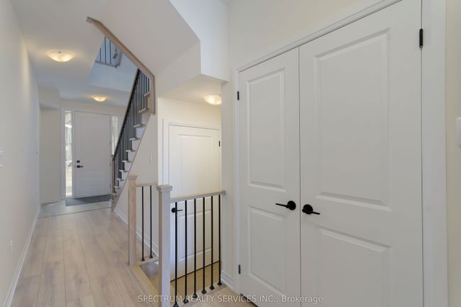 15 Archambault Way, House attached with 4 bedrooms, 4 bathrooms and 1 parking in Vaughan ON | Image 4