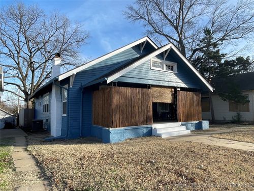 812 Se Delaware Ave, Bartlesville, OK, 74003-5032 | Card Image