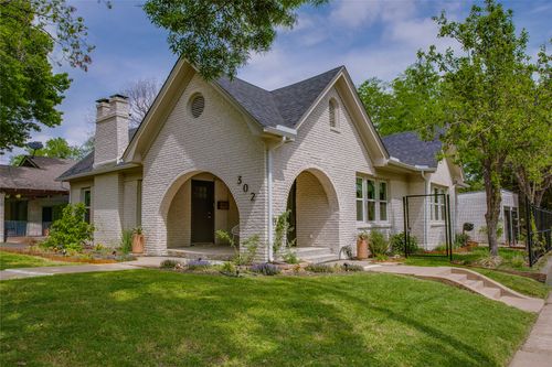 302 N Waverly Dr, Dallas, TX, 75208-5443 | Card Image