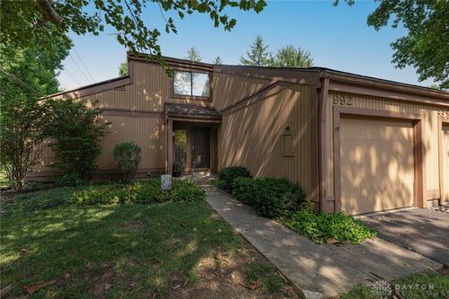 992 Walnut Ct, Mason, OH, 45040-2011 | Card Image