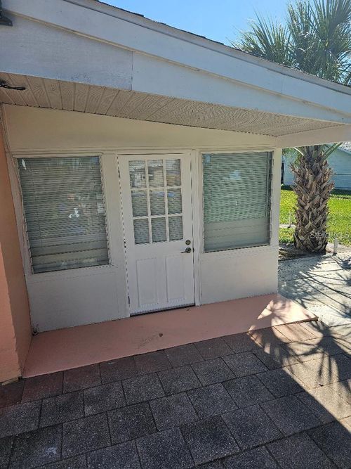 103 32nd St Nw, Bradenton, FL, 34205-3433 | Card Image