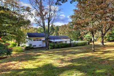 46 Tuckahoe Drive, House other with 3 bedrooms, 2 bathrooms and 4 parking in Shelton CT | Image 3