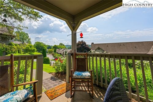 hickory-1-234 Stringfellow, Blowing Rock, NC, 28605 | Card Image