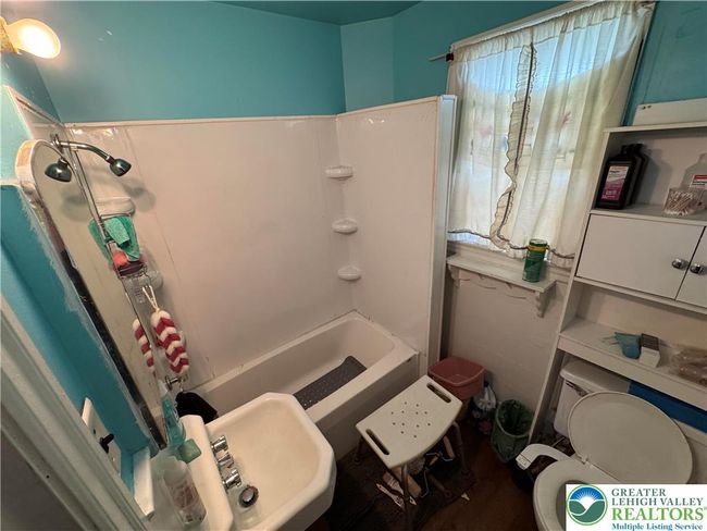 321 W Broad St, Condo with 0 bedrooms, 0 bathrooms and null parking in Tamaqua PA | Image 24