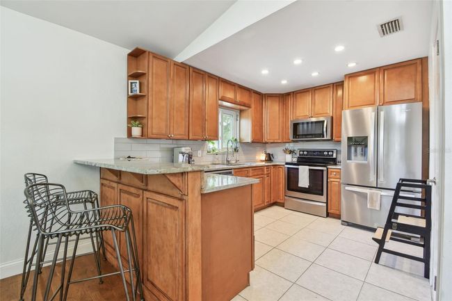 1735 Maryland Ave Ne, House other with 3 bedrooms, 2 bathrooms and null parking in ST PETERSBURG FL | Image 42