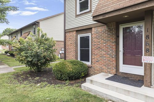 1-1868 Stanhope Dr, Newark, OH, 43055-3385 | Card Image