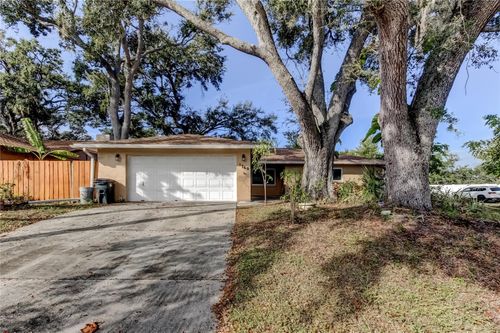 5760 71st Street N, St Petersburg, FL, 33709 | Card Image