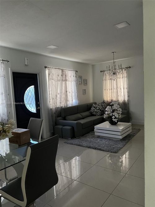 7225 Sw 21st St, Miami, FL, 33155-1406 | Card Image