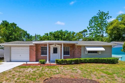 3303 Williamsburg Loop, HOLIDAY, FL, 34691-1320 | Card Image