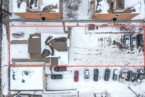 3826 W Broadway Ave, Robbinsdale, MN, 55422-2208 | Card Image