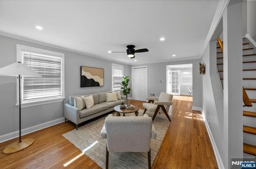 301 New Bridge Rd, Bergenfield, NJ, 07621-4038 | Card Image