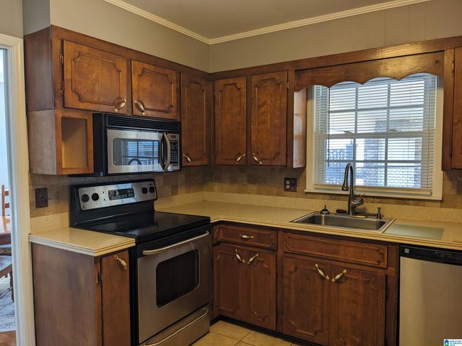 705 Chestnut St, House other with 3 bedrooms, 2 bathrooms and null parking in ONEONTA AL | Image 8