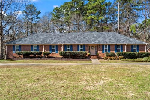 635 Edgecombe, Stockbridge, GA, 30281-4282 | Card Image