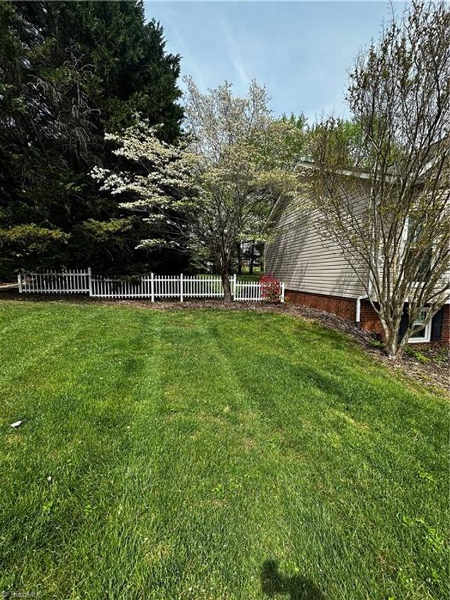 268 Meadow Ln, House other with 3 bedrooms, 2 bathrooms and null parking in Millers Creek NC | Image 12