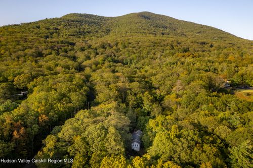 76 Meads Mountain Rd, Woodstock, NY, 12498-1036 | Card Image