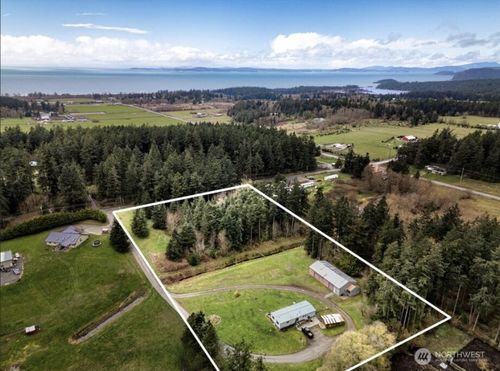 4540 Monkey Hill Rd, Oak Harbor, WA, 98277-9744 | Card Image