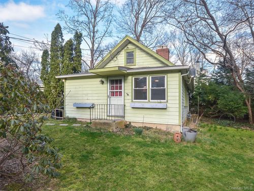 cottage-67 Glenlawn Avenue, Oyster Bay, NY, 11579 | Card Image