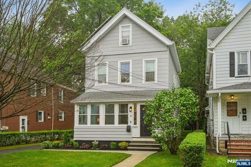 32 Clinton St, Bloomfield, NJ, 07003-2343 | Card Image