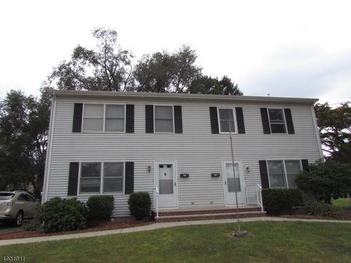112 S 12th Ave, Manville, NJ, 08835-1736 | Card Image