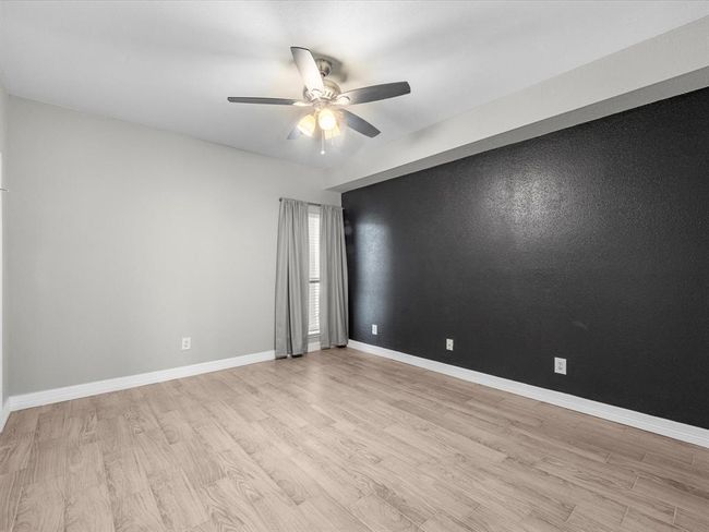APT-217 - 4001 Nasa Pkwy, Townhouse with 1 bedrooms, 1 bathrooms and null parking in El Lago TX | Image 9