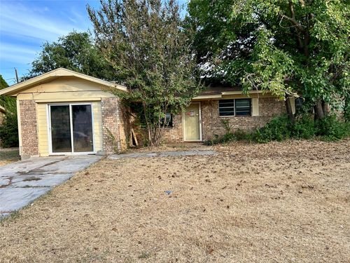 508 Parkway Dr, Brownwood, TX, 76801-4504 | Card Image