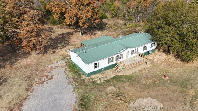 4798 Ne 104 Th Rd, House other with 4 bedrooms, 3 bathrooms and null parking in Wilburton OK | Image 4