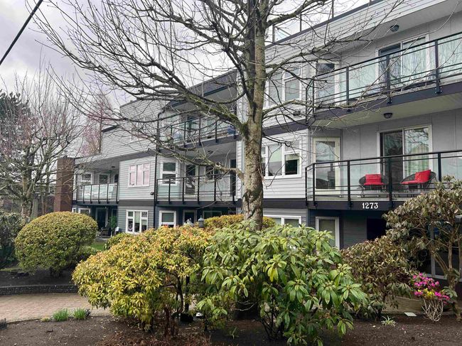 207 - 1273 Merklin Street, Condo with 1 bedrooms, 1 bathrooms and 1 parking in White Rock BC | Image 1