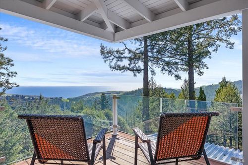 3100 Muniz Ranch Rd, Jenner, CA, 95450 | Card Image