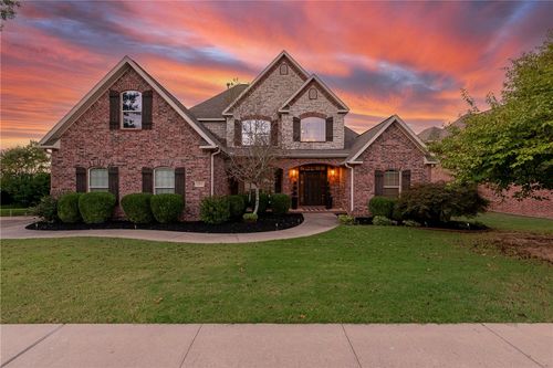 1104 Sw Edinburgh Ave, Bentonville, AR, 72713-7779 | Card Image