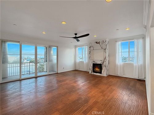 unit-9-815 S Grand Ave, San Pedro, CA, 90731-9104 | Card Image