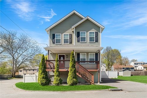 47 Mendon St, Providence, RI, 02904-1224 | Card Image