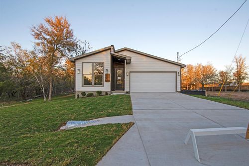 336 Nene Ln, Bastrop, TX, 78602-6039 | Card Image