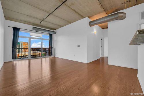 apt-511-3670 Woodward Ave, Detroit, MI, 48201-2457 | Card Image