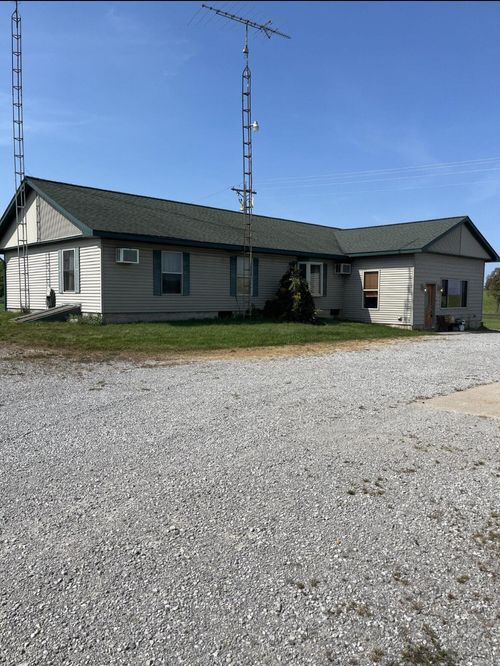8181 15 Mile Rd, Evart, MI, 49631-7310 | Card Image