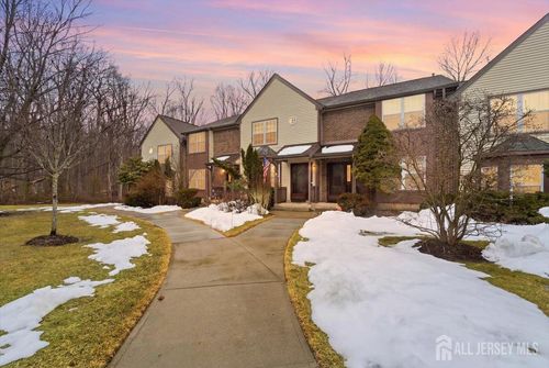 1103 Hickory Ct, MONMOUTH JUNCTION, NJ, 08852-2118 | Card Image