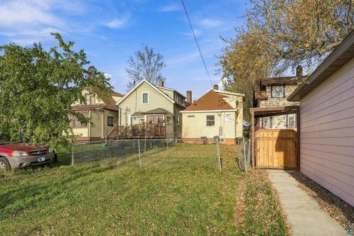 3920 W 5th Ave W, Duluth, MN, 55807 | Card Image
