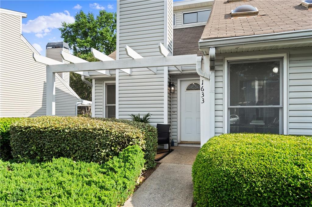 Homestead Trl, Alpharetta, GA 30004