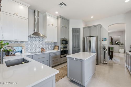 5757 N Winding Woods Place, Tucson, AZ, 85718 | Card Image