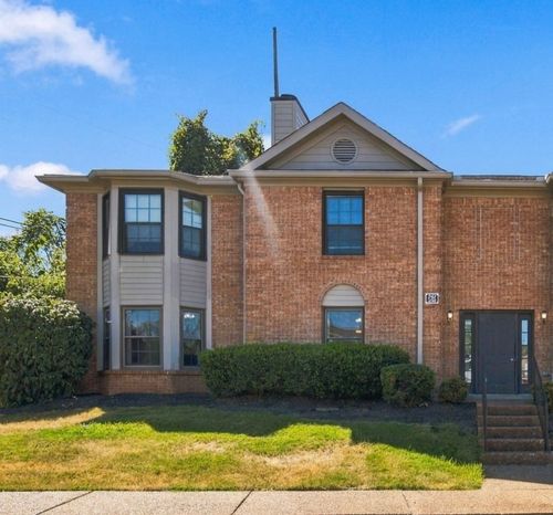 238 Ellington Pl, Madison, TN, 37115-5156 | Card Image