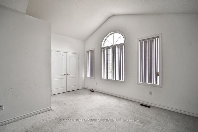 17 Pathmaster Rd, House other with 6 bedrooms, 4 bathrooms and 2 parking in Brampton ON | Image 24