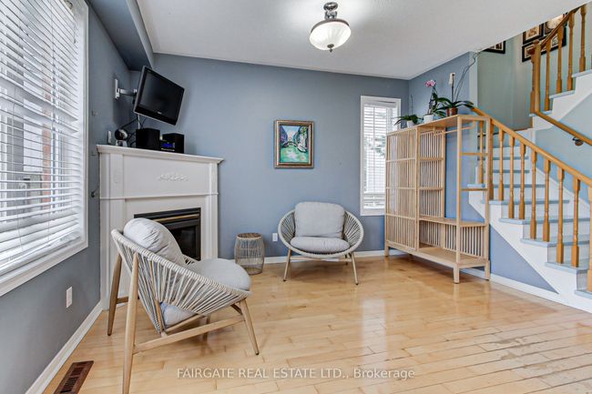 9 Colty Dr, House attached with 3 bedrooms, 3 bathrooms and 1 parking in Markham ON | Image 7