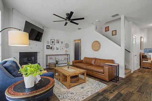 1336 River Ridge Rd, Roanoke, TX, 76262-4417 | Card Image