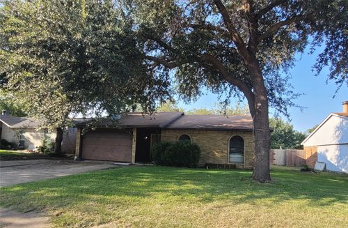 7407 Bluestem Rd, Dallas, TX, 75249-1109 | Card Image